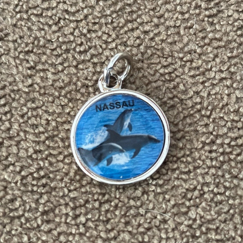 Kay's Fine Jewelry Nassau Bahamas Dolphins Design Charm Pendant (TD)